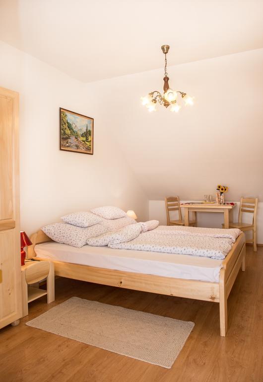 Lilaakac Vendeghaz Hotel Hosszupalyi Exterior photo